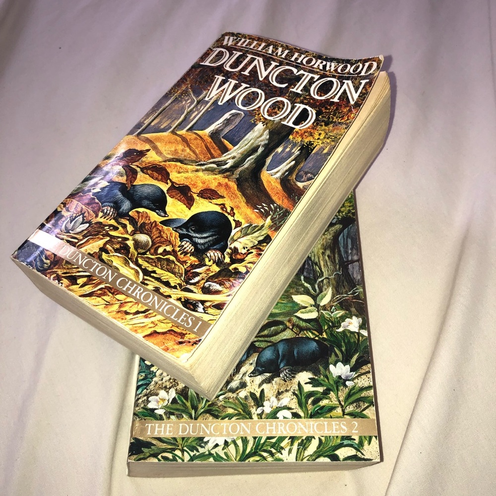Duncton Wood and Duncan Quest paperback written by William Horwood- good shape